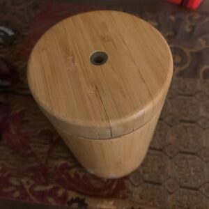 Like new great quality aromatherapy defuser.